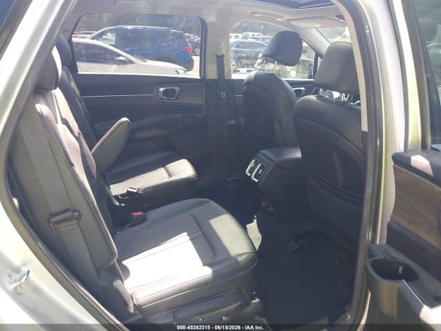 2021 KIA SORENTO EX 8