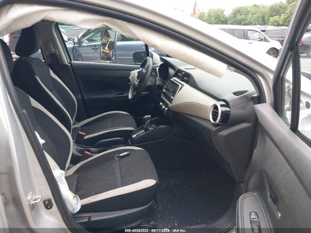 2021 NISSAN VERSA SV XTRONIC CVT 5