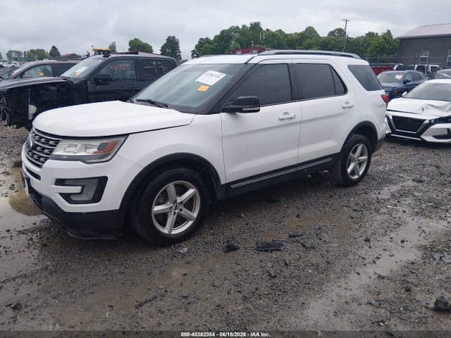 2017 FORD EXPLORER XLT 2