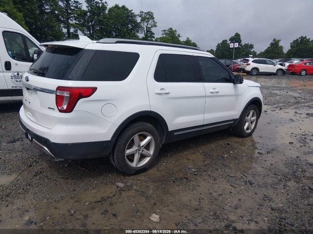 2017 FORD EXPLORER XLT 4