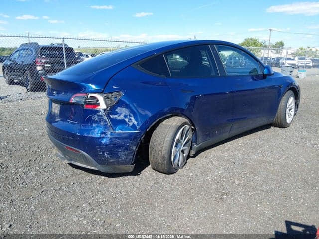 2021 TESLA MODEL Y LONG RANGE DUAL MOTOR ALL-WHEEL DRIVE 4