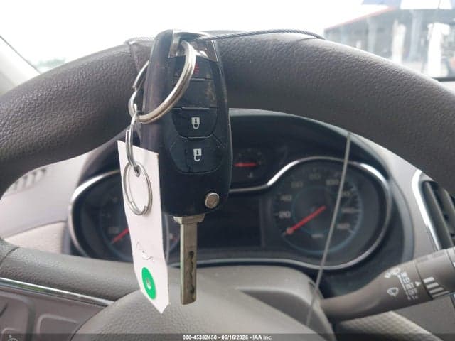 2018 CHEVROLET CRUZE LT AUTO 11