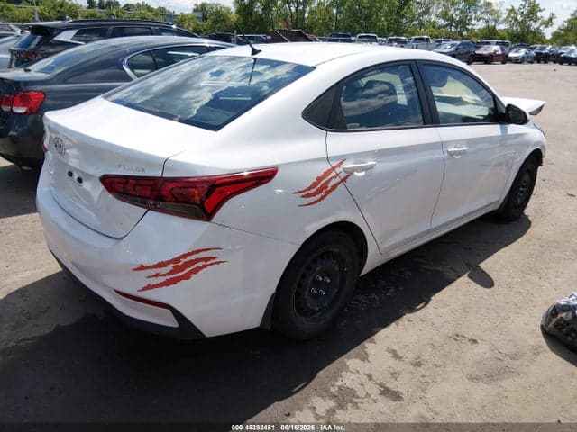 2021 HYUNDAI ACCENT SE 4