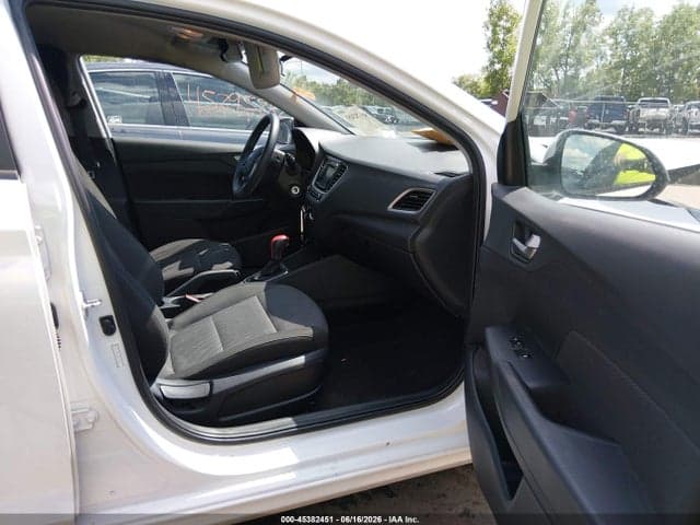 2021 HYUNDAI ACCENT SE 5