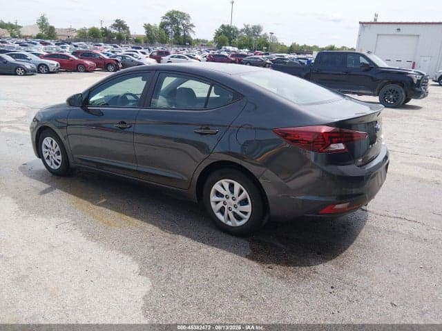 2020 HYUNDAI ELANTRA SE 3