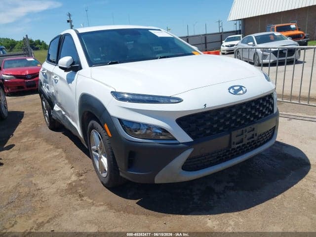 2022 HYUNDAI KONA SE 1