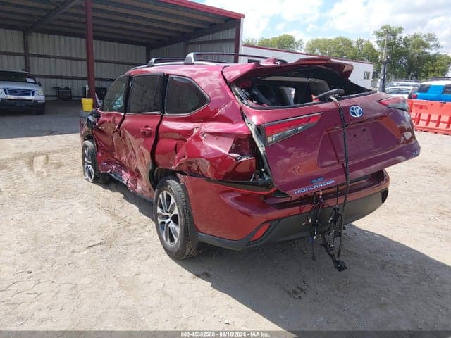 2021 TOYOTA HIGHLANDER HYBRID XLE 3