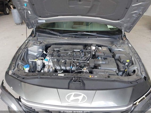 2025 HYUNDAI ELANTRA SE 10