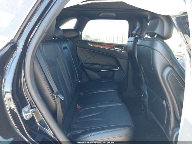 2019 LINCOLN MKC RESERVE 8