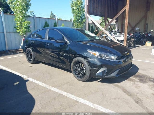 2023 KIA FORTE LXS 1