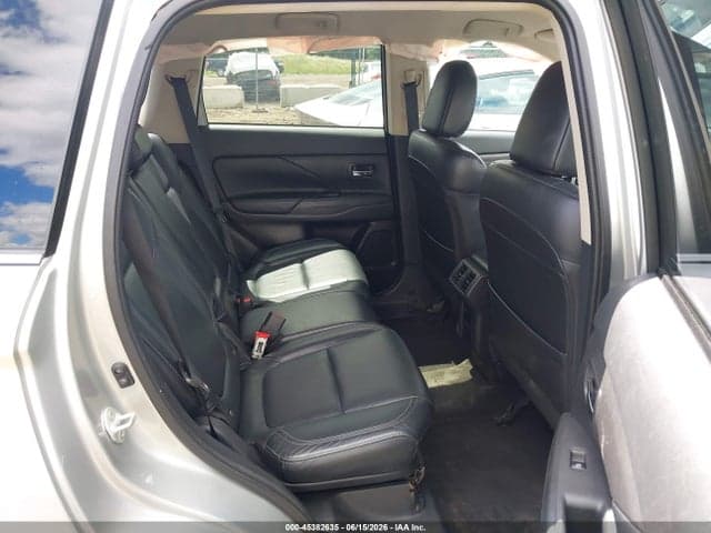 2020 MITSUBISHI OUTLANDER SEL 8