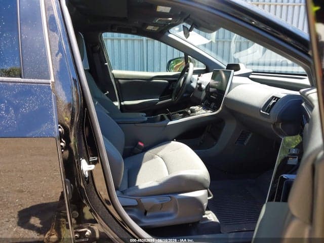 2024 TOYOTA BZ4X XLE 5