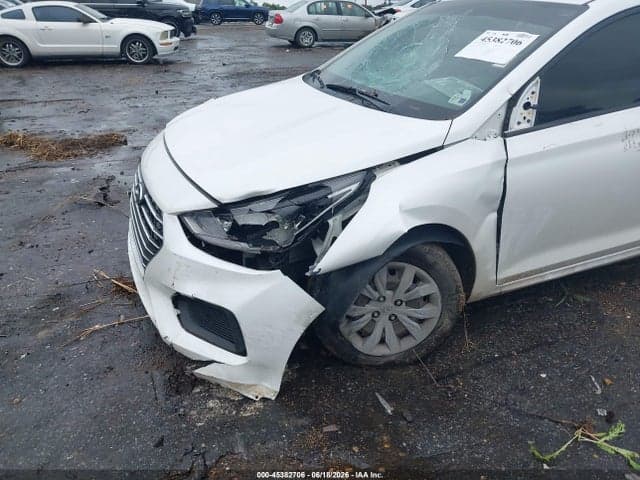 2019 HYUNDAI ACCENT SE 6