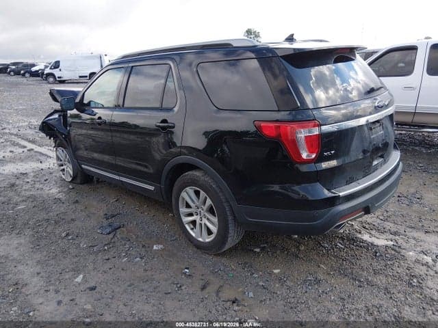 2018 FORD EXPLORER XLT 3