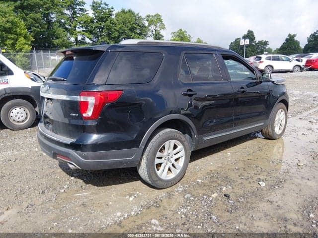 2018 FORD EXPLORER XLT 4