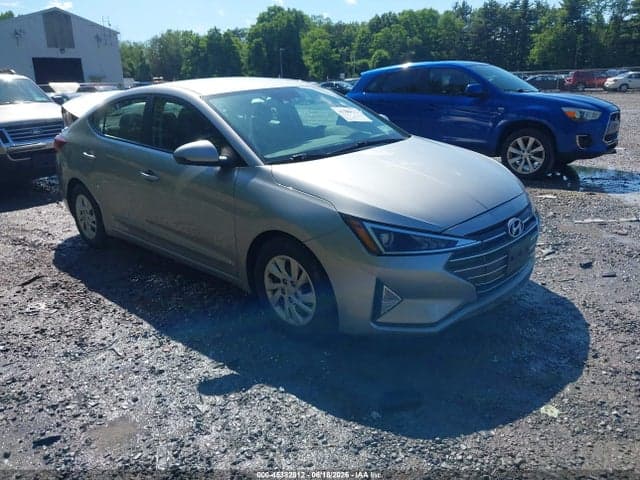 2020 HYUNDAI ELANTRA SE - 1