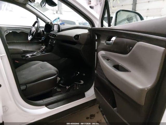 2019 HYUNDAI SANTA FE SE 5