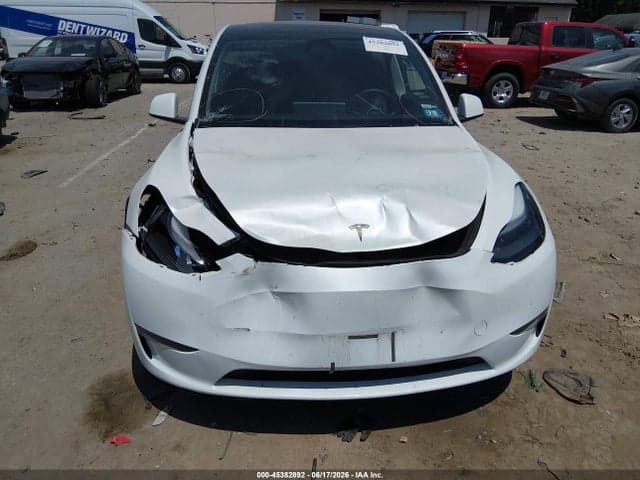 2024 TESLA MODEL Y LONG RANGE DUAL MOTOR ALL-WHEEL DRIVE 6