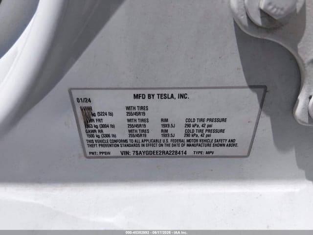 2024 TESLA MODEL Y LONG RANGE DUAL MOTOR ALL-WHEEL DRIVE 9