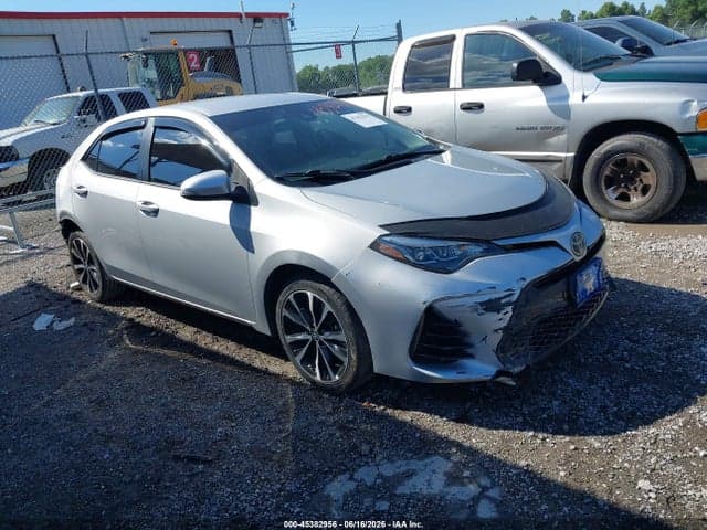 2017 TOYOTA COROLLA SE - 1