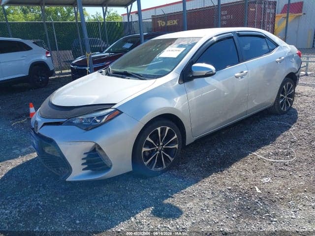 2017 TOYOTA COROLLA SE 2