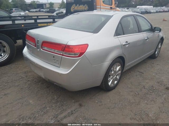 2012 LINCOLN MKZ 4