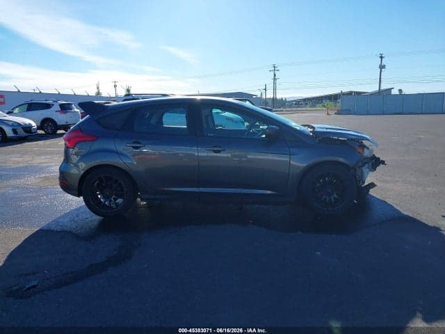 2018 FORD FOCUS SE 14