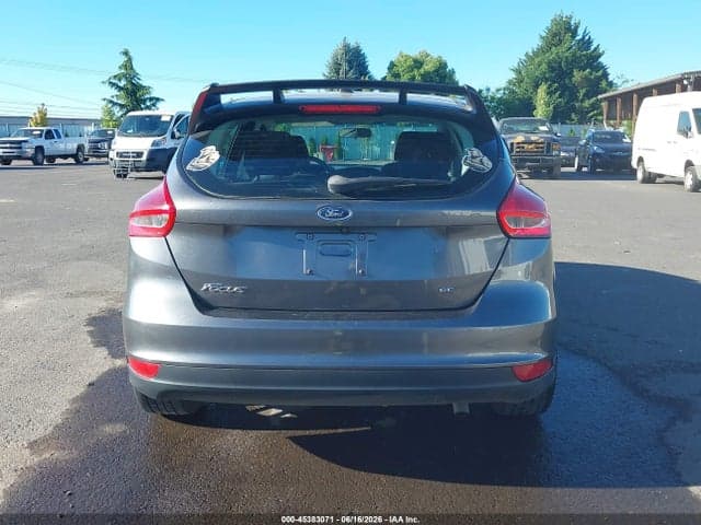 2018 FORD FOCUS SE 17