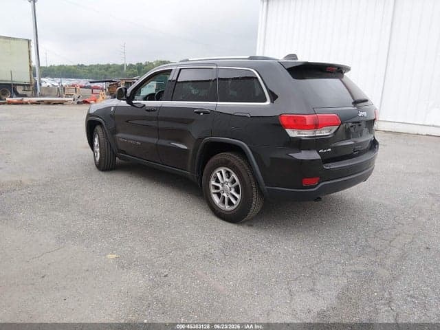2019 JEEP GRAND CHEROKEE LAREDO E 4X4 3