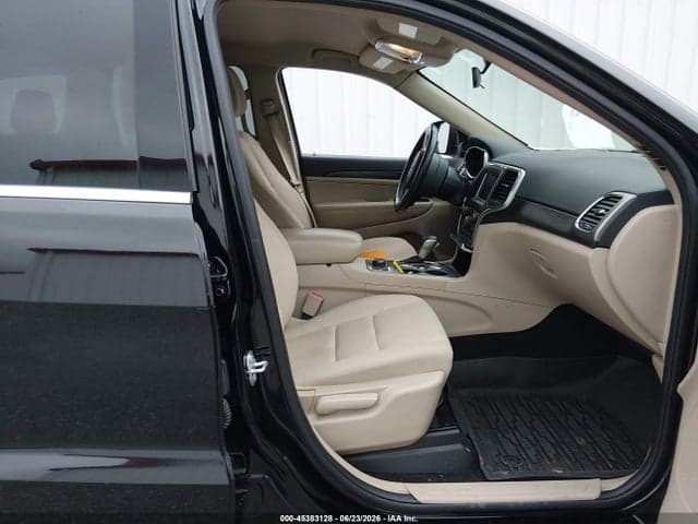 2019 JEEP GRAND CHEROKEE LAREDO E 4X4 5