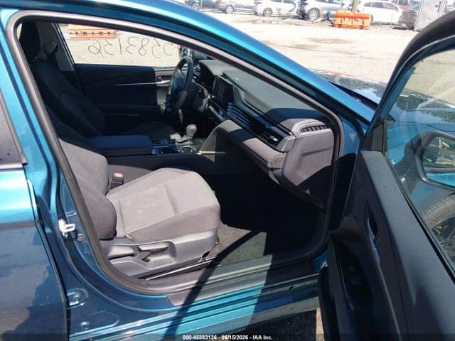 2025 TOYOTA CAMRY LE 5