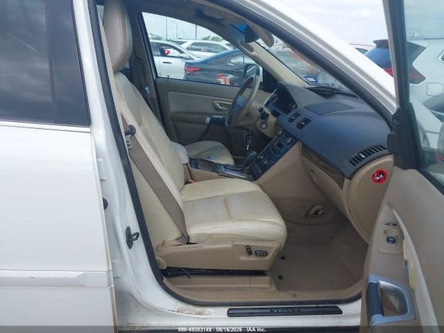 2011 VOLVO XC90 3.2 5