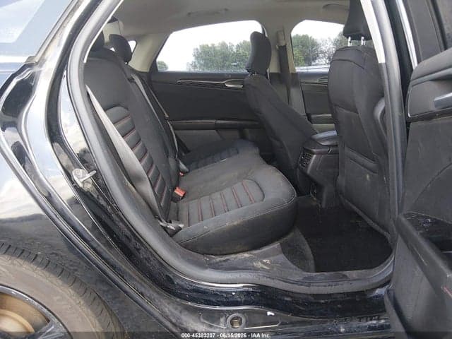 2016 FORD FUSION SE 8