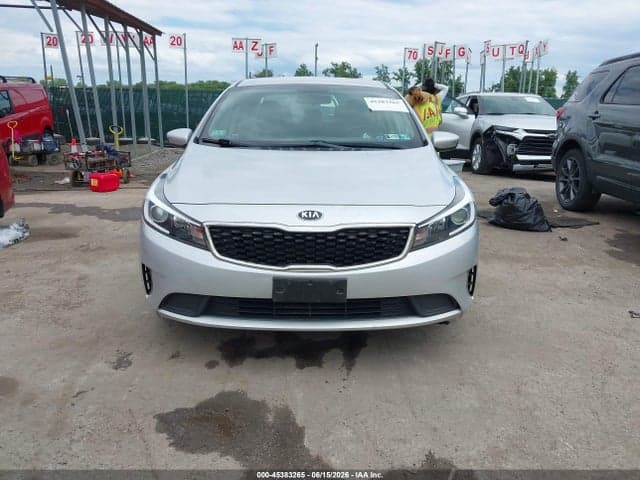 2017 KIA FORTE LX 11