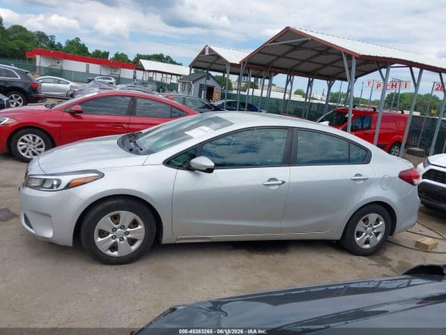 2017 KIA FORTE LX 13