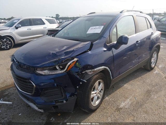 2017 CHEVROLET TRAX LT 2
