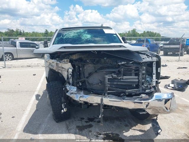 2017 CHEVROLET SILVERADO 1500 1LT 6