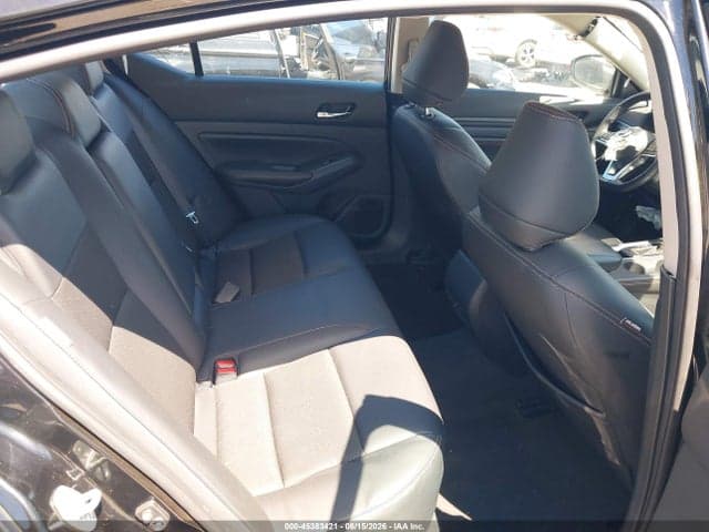 2022 NISSAN ALTIMA SR FWD 8