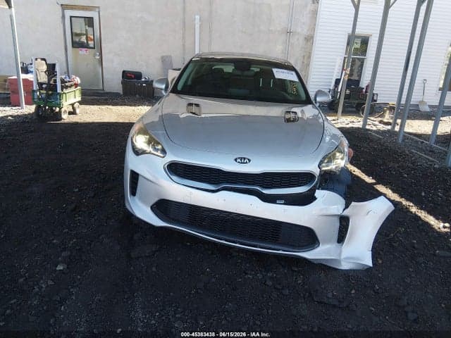 2018 KIA STINGER PREMIUM 12