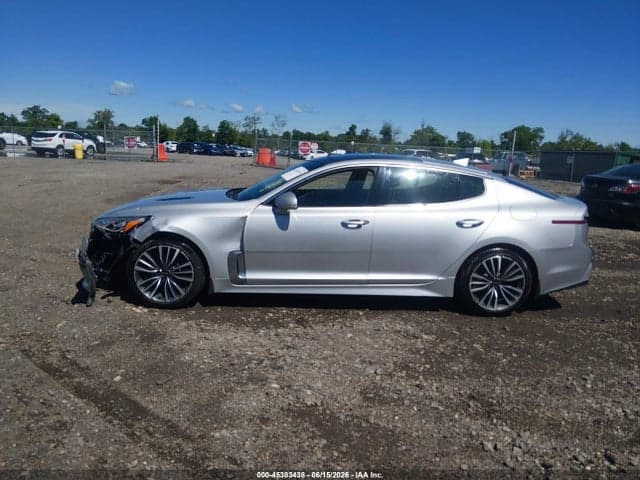 2018 KIA STINGER PREMIUM 14