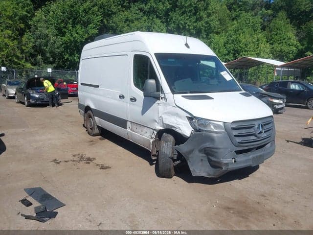 2023 MERCEDES-BENZ SPRINTER 1500 STANDARD ROOF 4-CYL GAS - 1