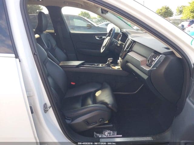 2019 VOLVO XC60 T5 5