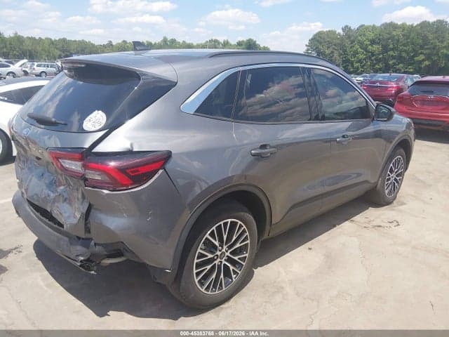 2024 FORD ESCAPE PHEV 4