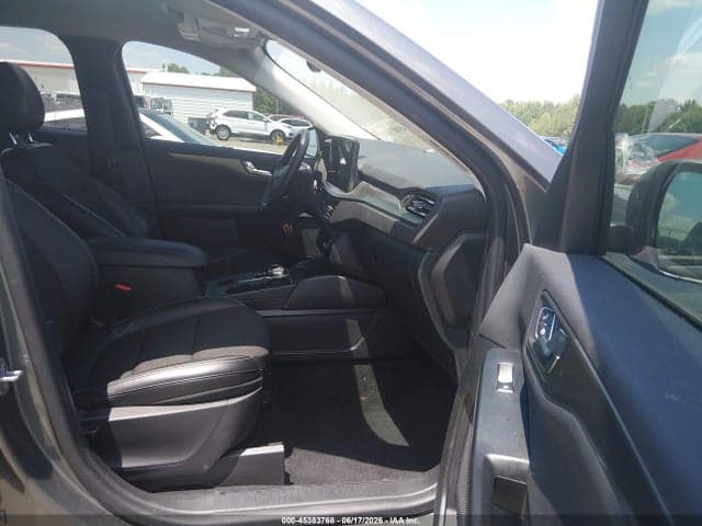 2024 FORD ESCAPE PHEV 5