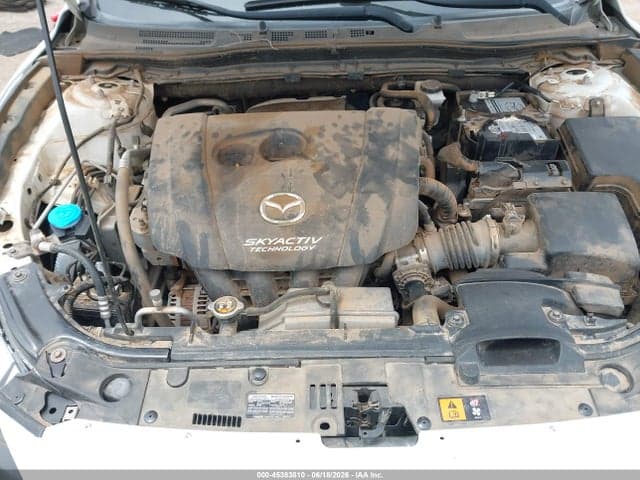 2018 MAZDA MAZDA3 TOURING 10