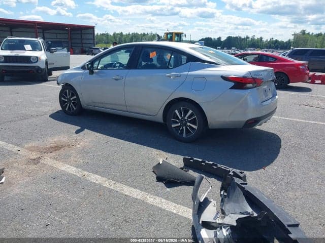 2021 NISSAN VERSA SV XTRONIC CVT 3