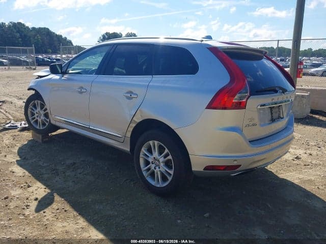 2015 VOLVO XC60 T5 3