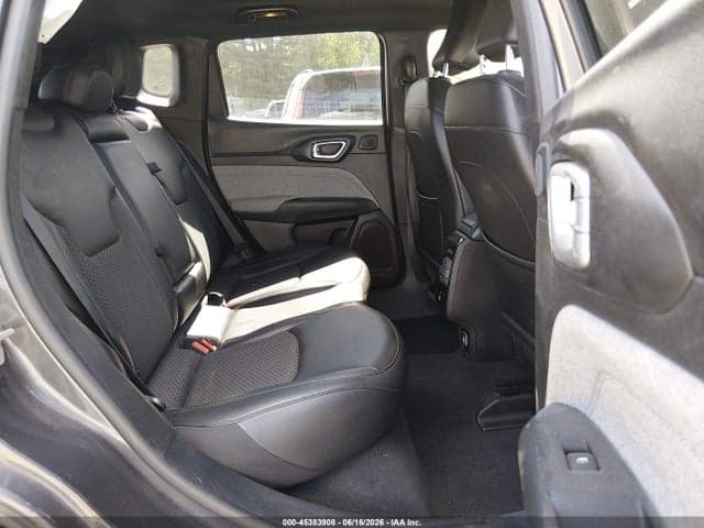 2024 JEEP COMPASS LATITUDE 4X4 8
