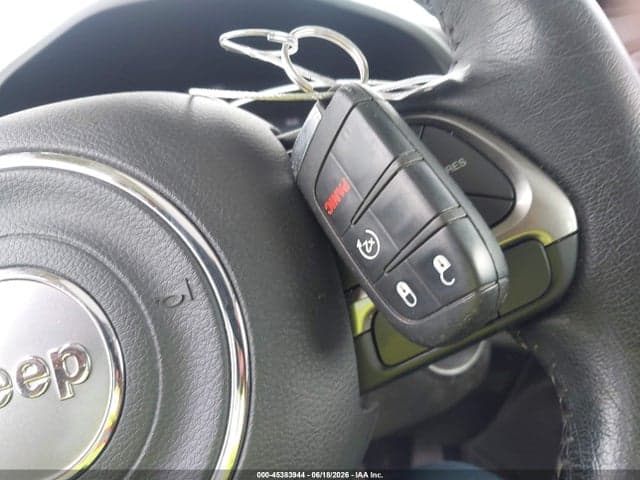 2020 JEEP RENEGADE LIMITED 4X4 11