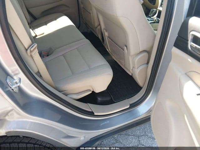2019 JEEP GRAND CHEROKEE LAREDO E 4X4 8